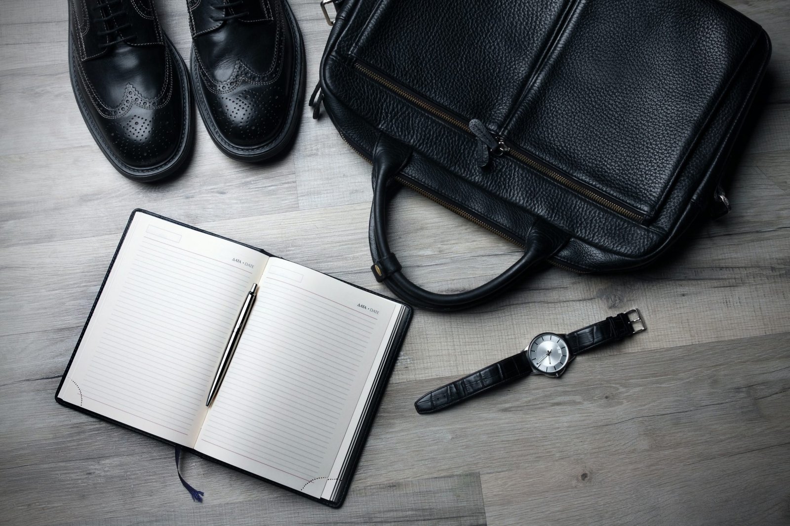 How to pack your business suitcase 1