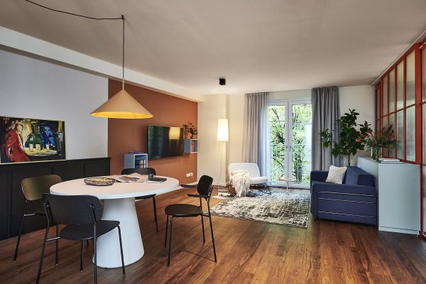 Living Concept 28 Artist_Spacious-1.jpg