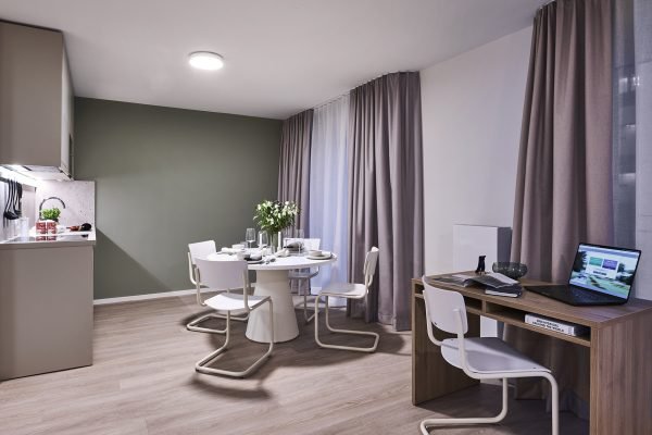 havens-living-hammerbrook-thespacious-zen-apartment-613-JGF1882