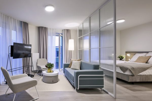 havens-living-hammerbrook-thespacious-zen-apartment-704-JGF1847